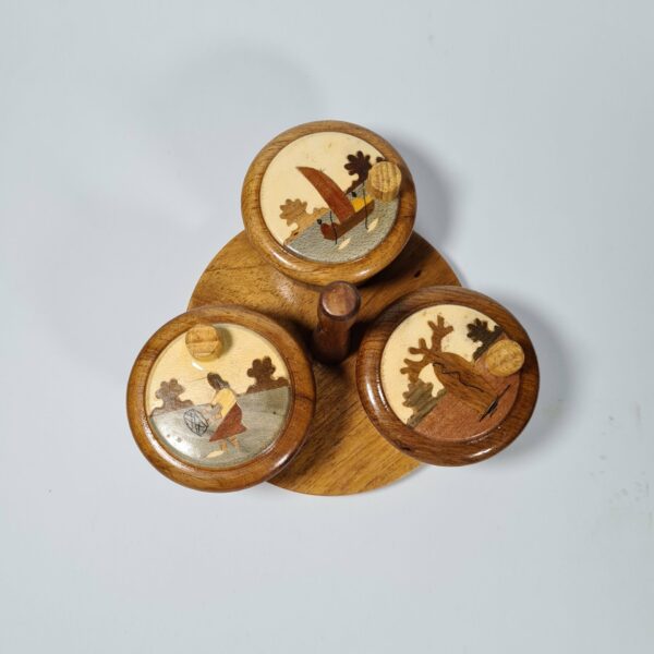 Lot de 3 Portes épices en bois palissandre et pin, décorée de marqueterie – Image 2