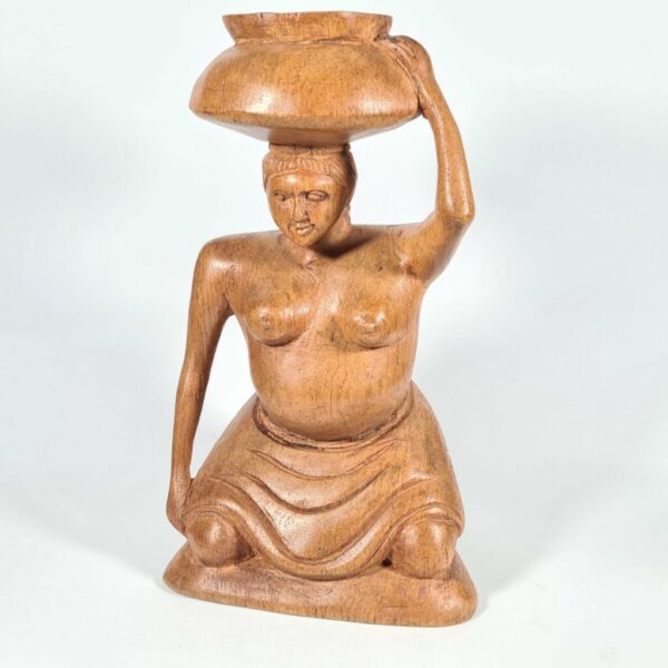 Statuette femme assise en bois de palissandre 22 cm