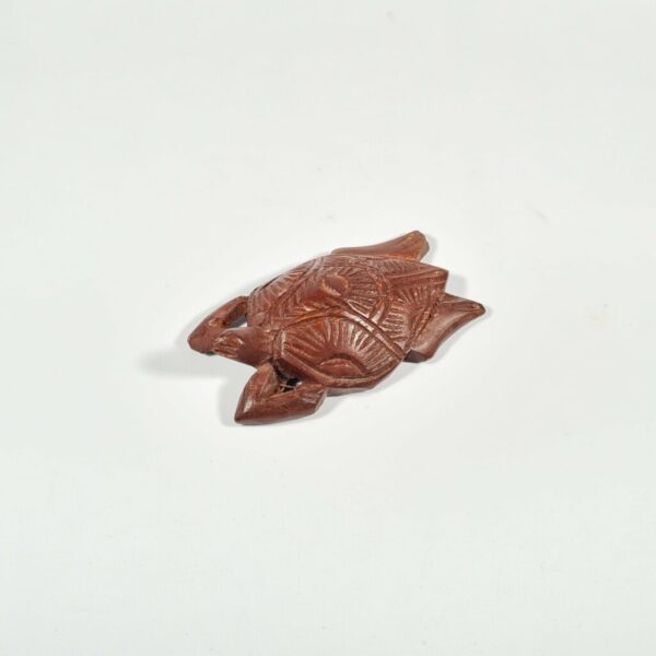 Petite Tortue de mer en bois 10cm