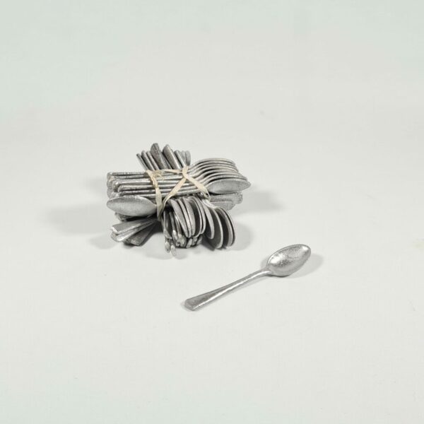 Lot de 12 petites cuillères en aluminium brut